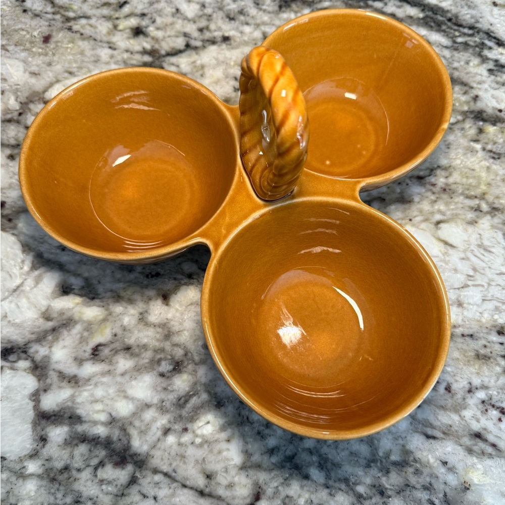 Pottery Barn Golden Brown 3-cup Ceramic Serving Dish